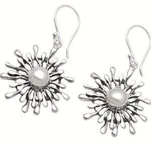Vintage Bohemian Starburst Flower Imitation Pearl Pendant Earrings